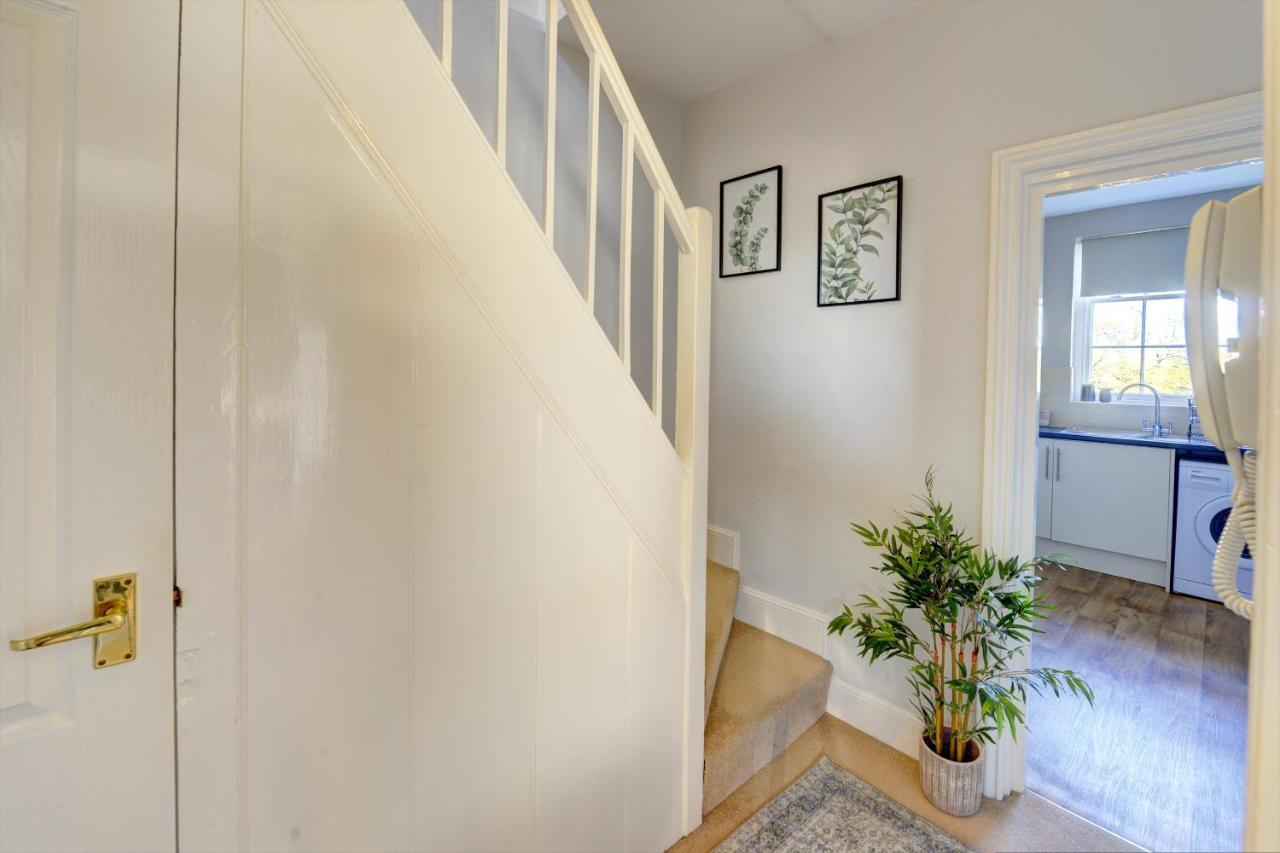 Regency Nest By Spa Town Property - Stylish 3 Bedroom Apartment On 2 Floors, Central לימינגטון ספא מראה חיצוני תמונה